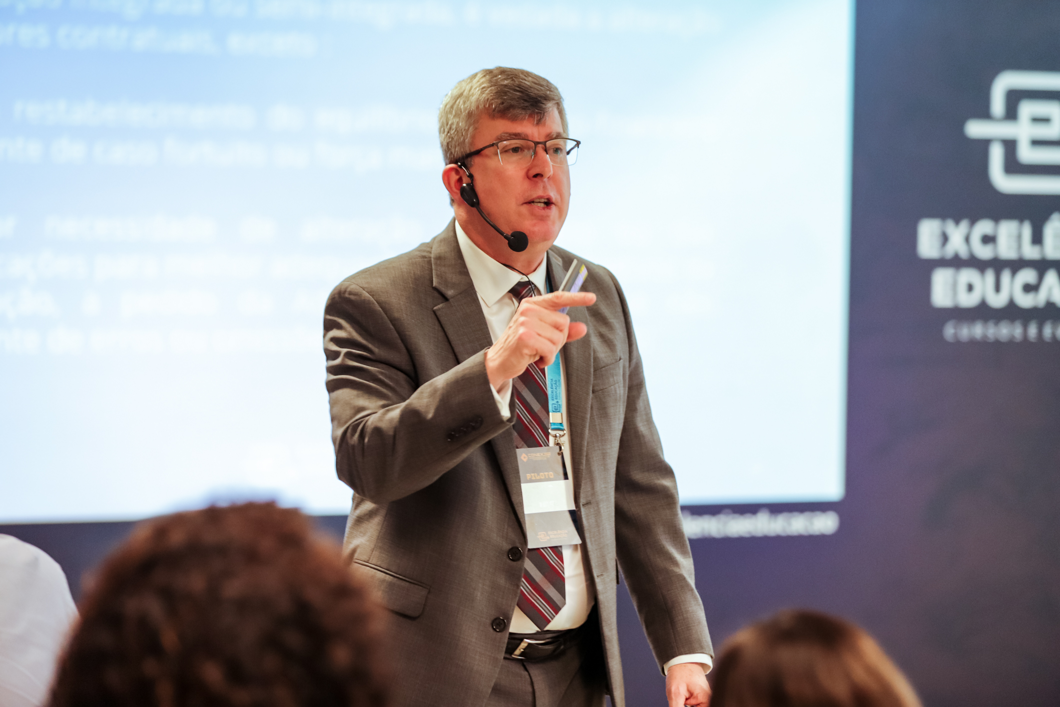 Foto destaque Excelência Educação